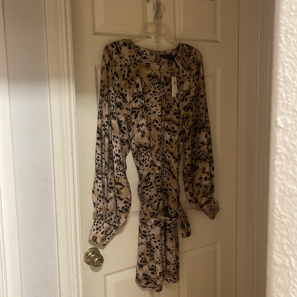 Banana Republic Dress, new with tags .